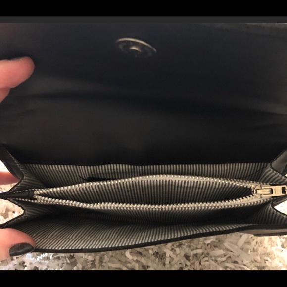 NEW October Jaipur Vegan Leather Clutch - Picture 3 of 7